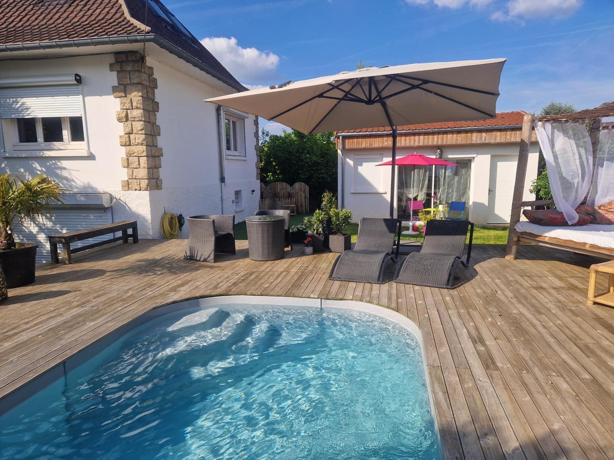 La Serenite Balinaise, Chambre Et Sdb Privee, Jardin , Piscine Et Jacuzzi En Saison, Pres De Chantilly, Parc Asterix Et Cdg Et Paris En 20' Orry-La-Ville Eksteriør bilde